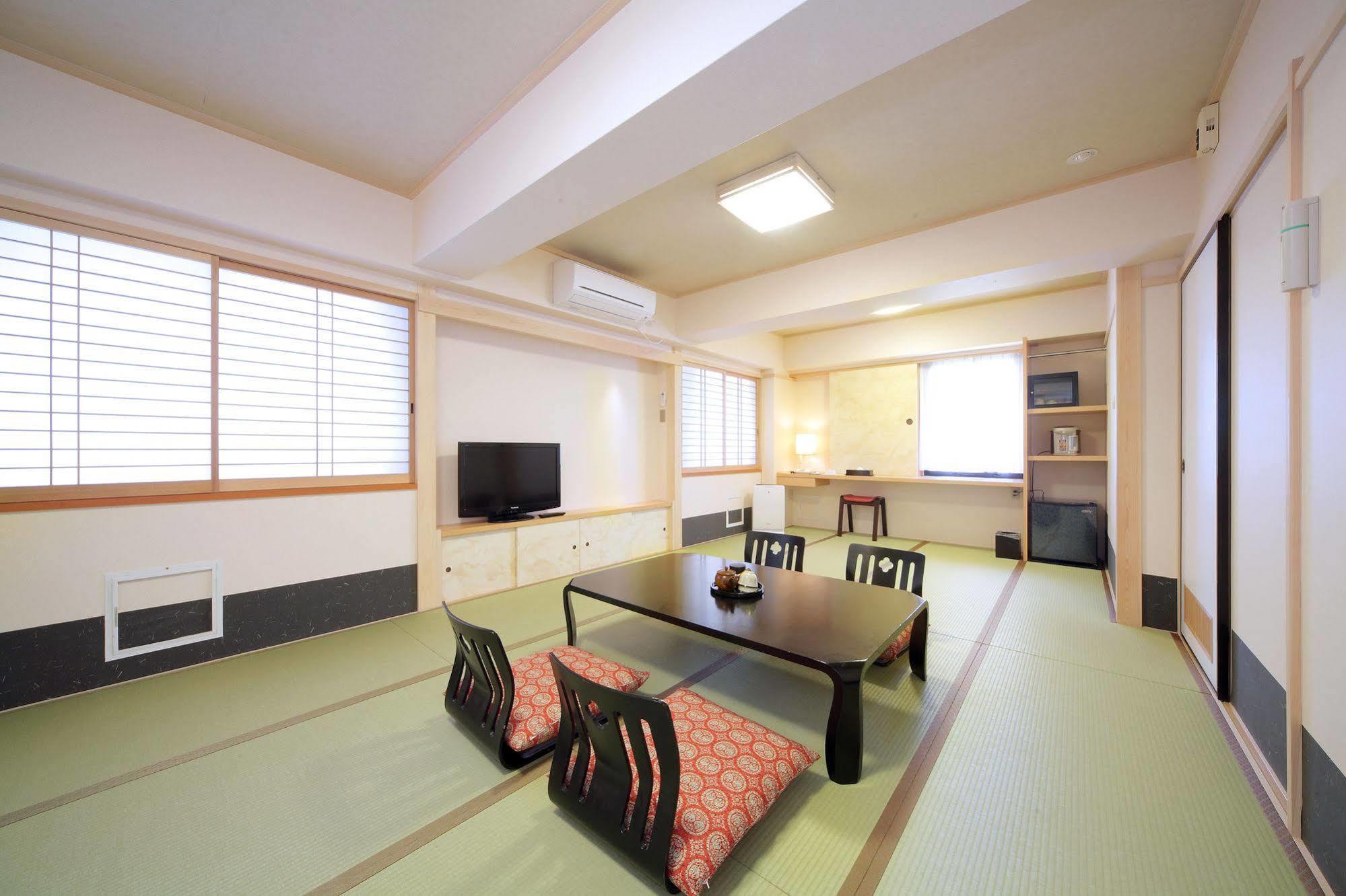 Hotel Chatelet Inn Kyōto Exterior foto